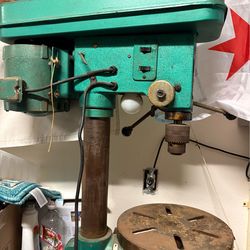 Drill Press with extra accessories