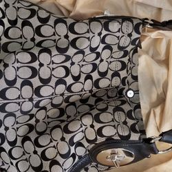 Coach bag/purse