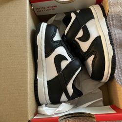 baby nike pandas 