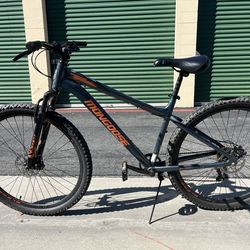 Mongoose Durham  29" Mountain Bike.