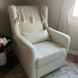 Carters Davinci Arlo Glider Ivory Boucle