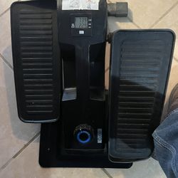 Under desk elliptical