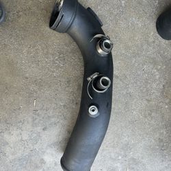 BMW 335i 2008 Inter cooler And Charge Pipe