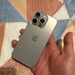 IPHONE 15 PRO 512gb UNLOCKED FIRM PRICE