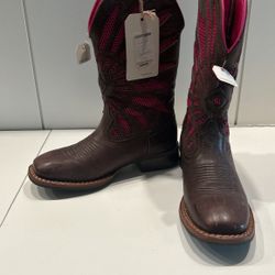 Brand New Shyanne Boots Size 7