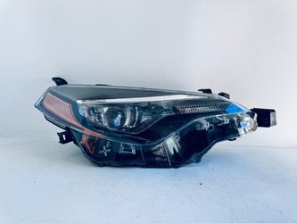 2017-2019 TOYOTA COROLLA RIGHT SIDE HEADLIGHT SINGLE PROJECTOR LED OEM (591)