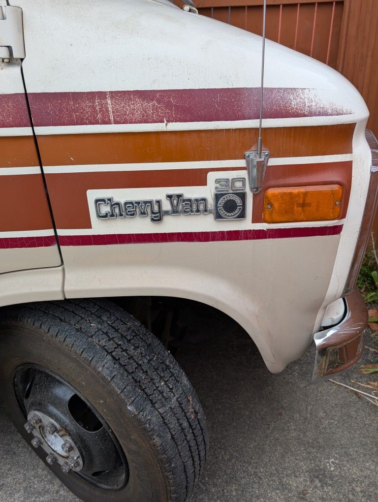 1983 Chevy Tioga RV