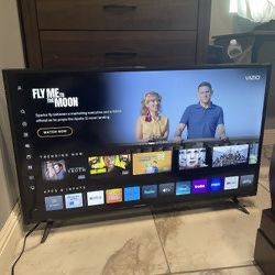 43in Vizio Smart Tv