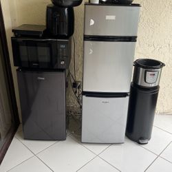 3 refrigerators, microwave,  Air fryer,  Blender, Stove Cooking, Coffee Maker 