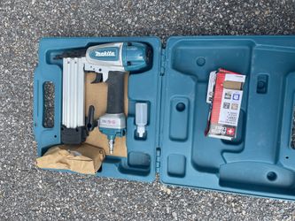 Makita AF506 2" Brad Nailer, 18 Gauge