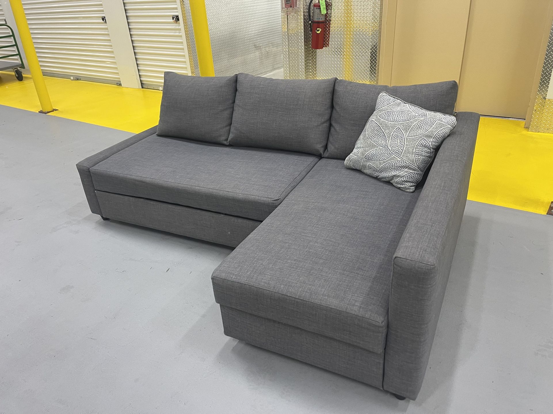 IKEA Sectional Sofa Bed Pull Out With Storage Ottoman
