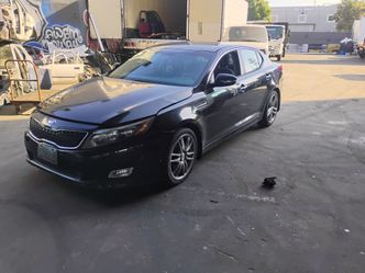2016 Kia optima parts only.engine low miles