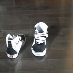 Vans Snoopy Addition