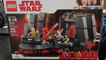 LEGO Star Wars Snoke's Throne Room 75216