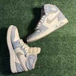 Jordan 1 High Hyper Royal