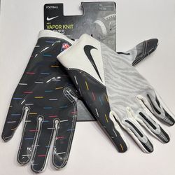 Crucial catch football gloves sales