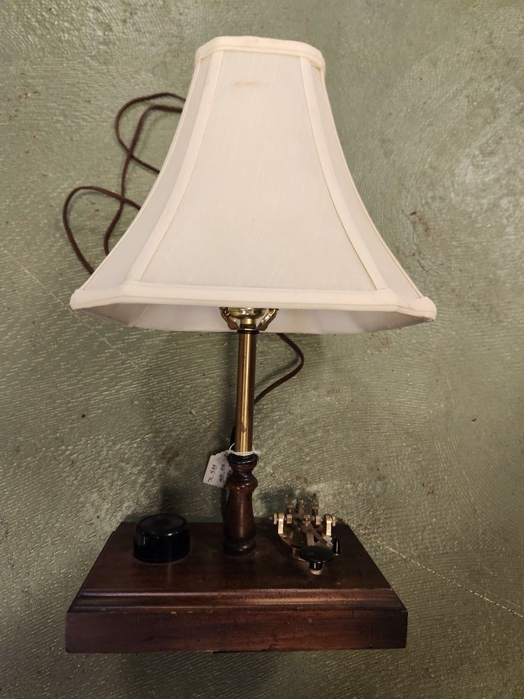 Working telegraph lamp