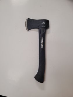 Husky Hachet  with Fiberglass Handle
