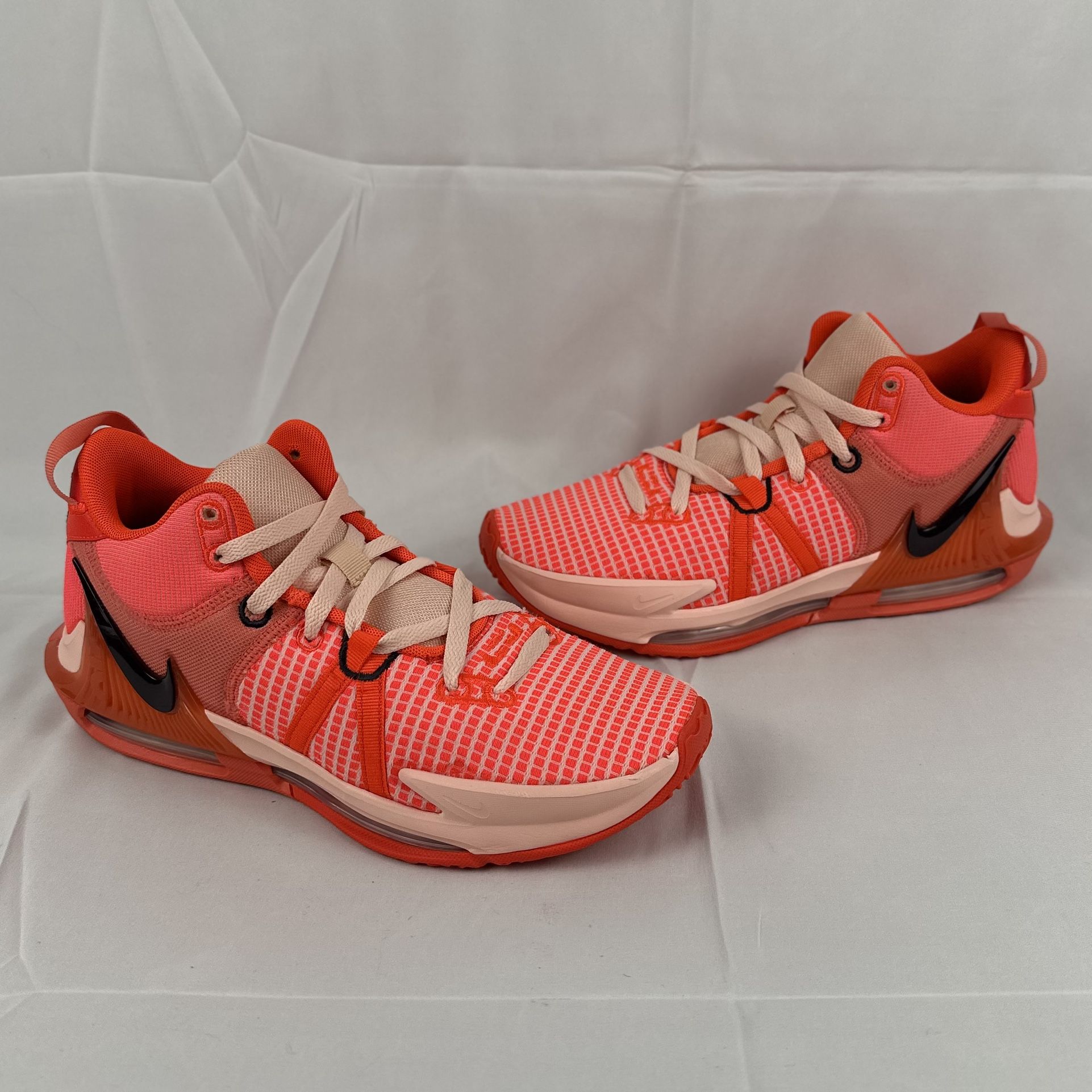 2022 Nike LeBron Witness 7 Bright Crimson DM1123-600 Men’s Size 9.5 Basketball Shoes