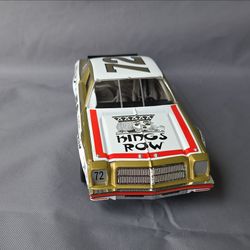 Benny Parsons #72 Kings Row White/Gold NASCAR Diecast Racing Car