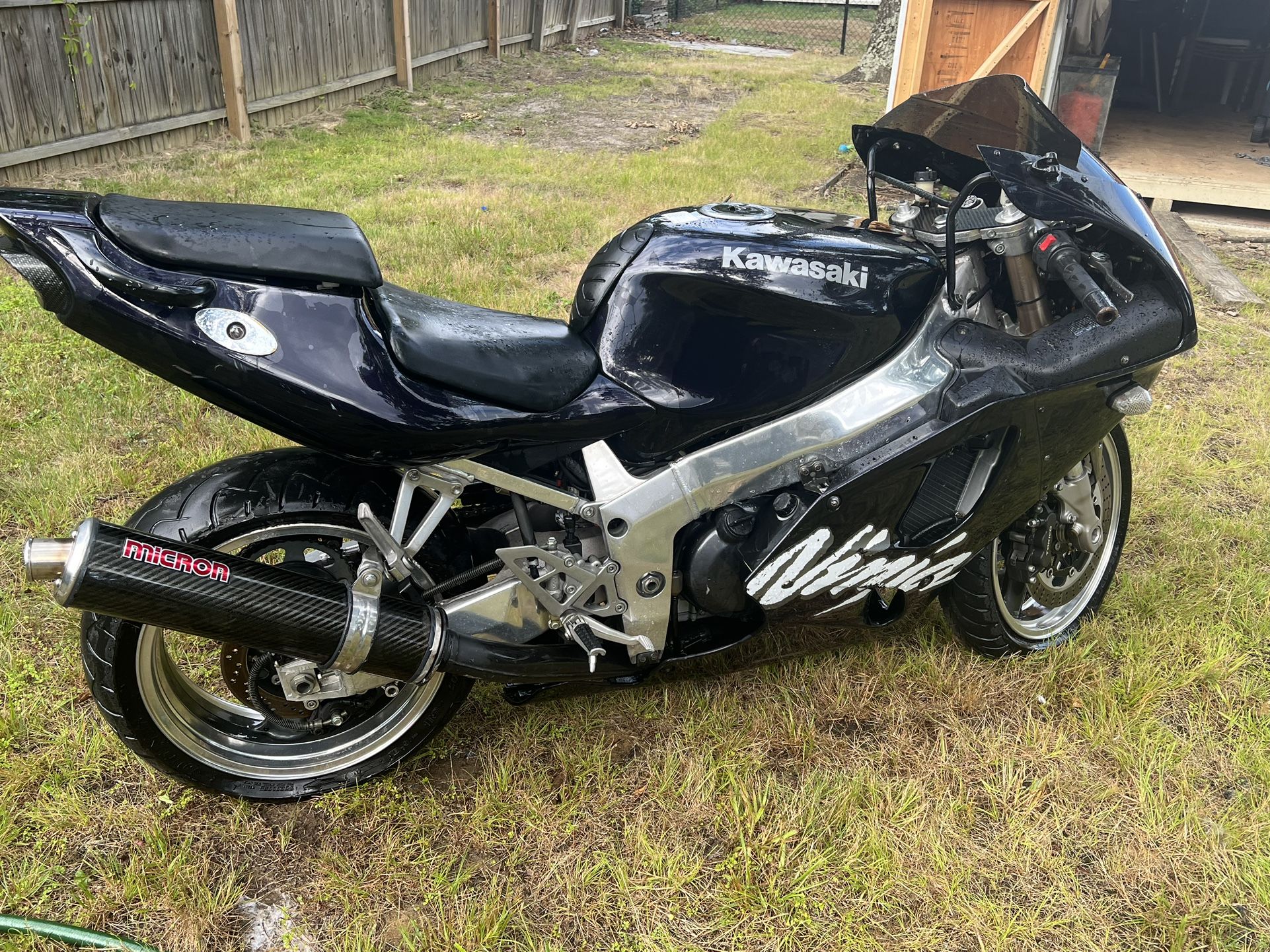 1998 Kawasaki Ninja ZX 7 (750cc) *Mechanic Special * for Sale in