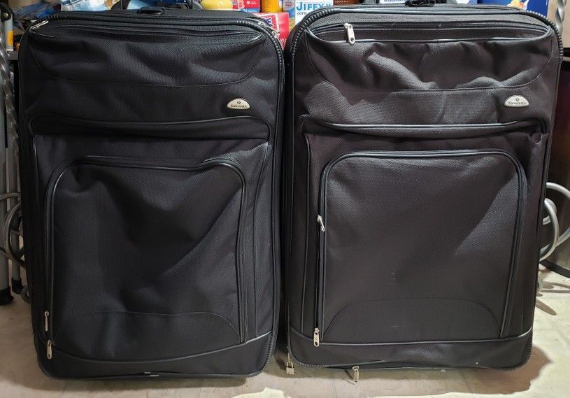 2 Extra Large Samsonite Suitcases. $10 Each