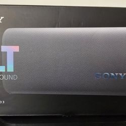 New In Box Sony ULT Field 3 Off White Speaker