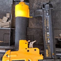 Dewalt Brad Nail Gun