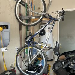 Schwinn Trailway 700c Hybrid Bike – 21 Speed – Great Condition