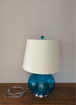 Table lamp