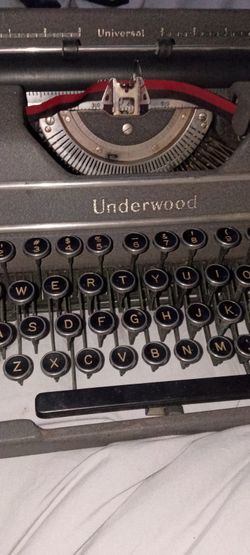1930 Underwood We Works Like New Vintage Great Coloector
