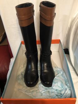 Claps Women Boots Size 8