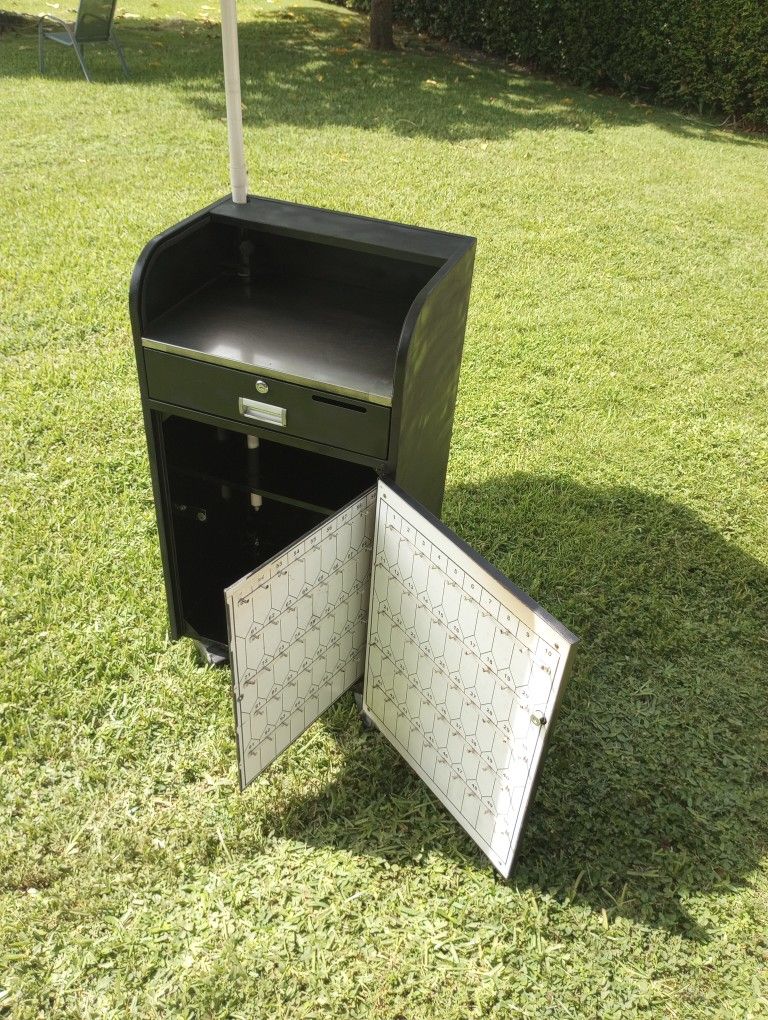 Heavy Duty Valet Podium