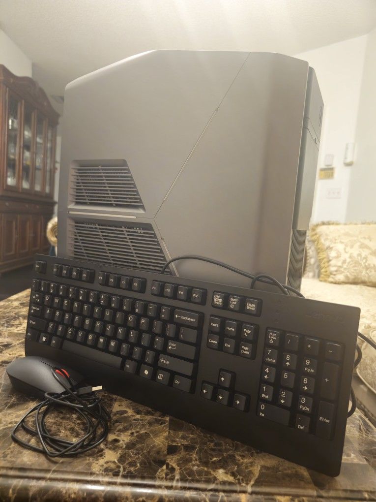 Alienware Aurora R6 Gaming PC