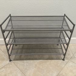 Shoe Rack, excellent condition 