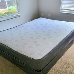 NEW QUEEN MATTRESS. Bed frame is not available. Take it home the same day 👍