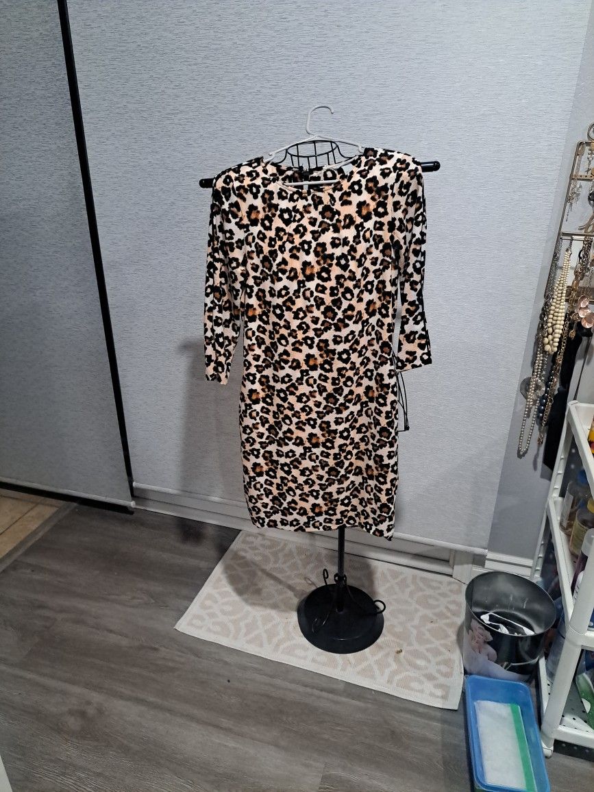 Medium Dress 