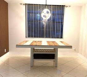 Dinning table