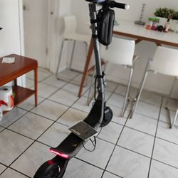 Apollo Scooter $1400 Reg Sale $450  Firm. Firm