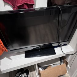 32 Inch tv LG