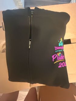 Disney zip up