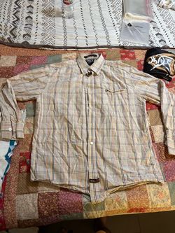 South Pole Plaid Button-Down Long Sleeve Shirt large . $10