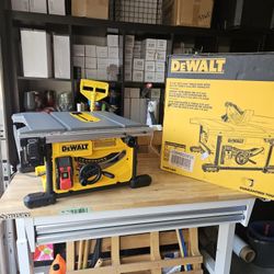 Dewalt 8-1/4" Table Saw 