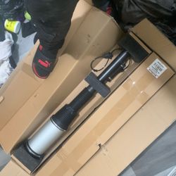 W220 Airmatic Rear Struts