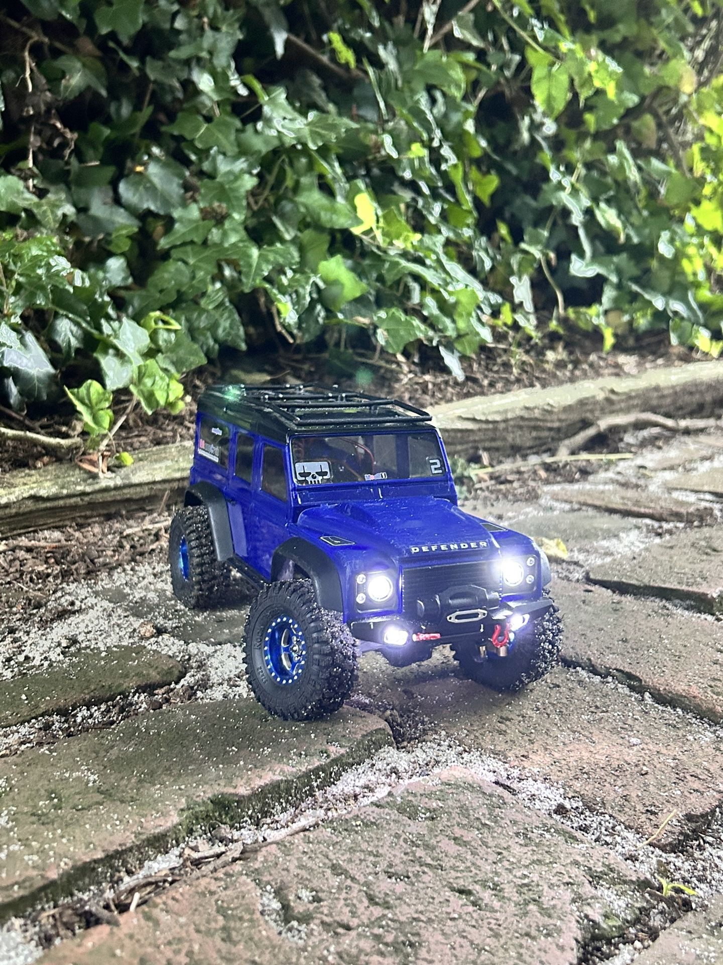 Modified Traxxas Trx4m Land Rover Defender 1:18