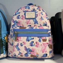 disney loungefly 