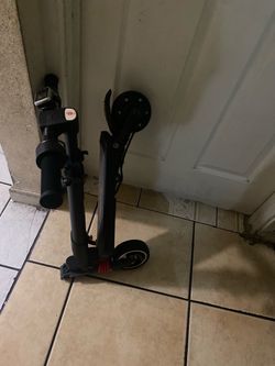 Electric scooter