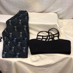 Workout Leggings and Top Size: S