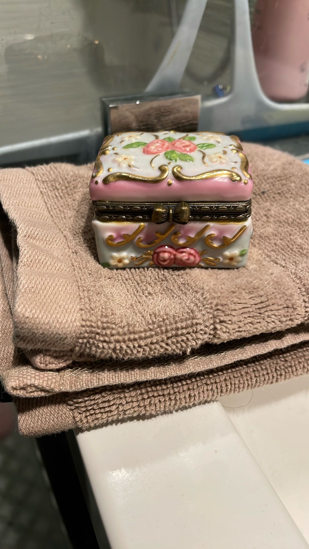 Porcelain Trinket Box