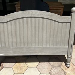 Pottery barn Kids Catalina Bed and trundle